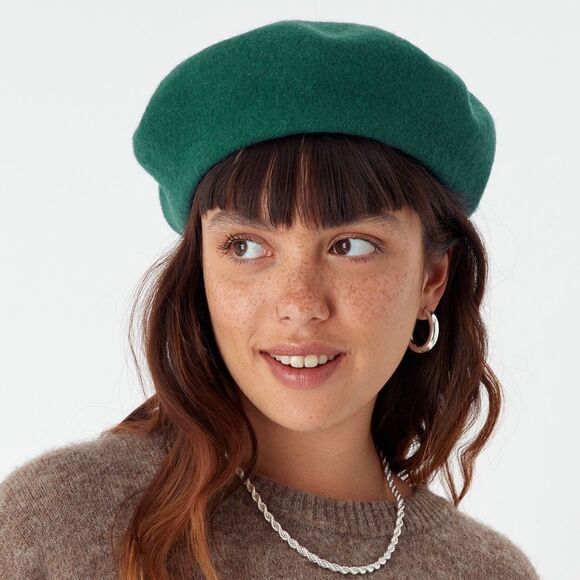 💛 Authentic Gucci Green Felt Beret - Picture 7 of 9